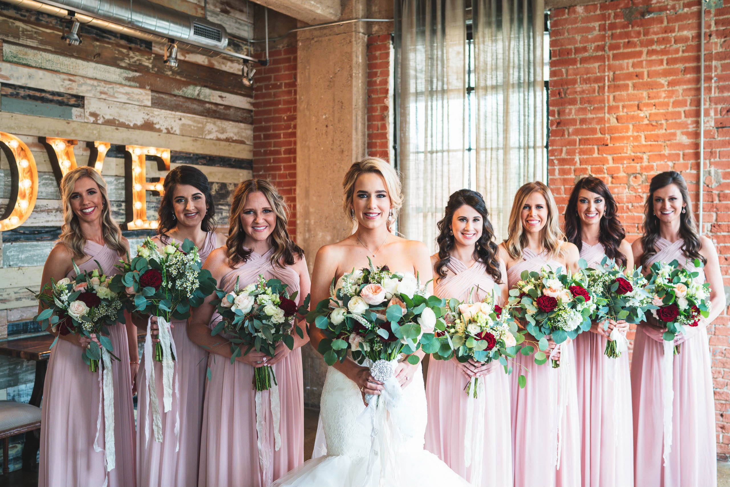 Blog post image The Biggest Wedding Photo Mistakes (and How to Avoid Them)
