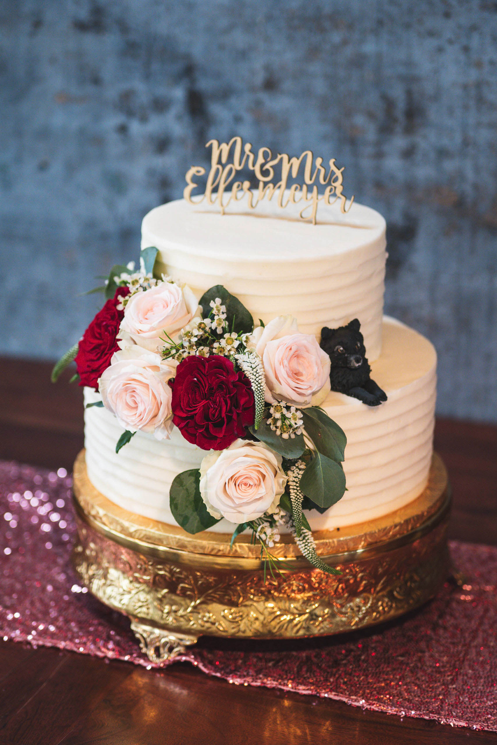 Wedding cake with copper details