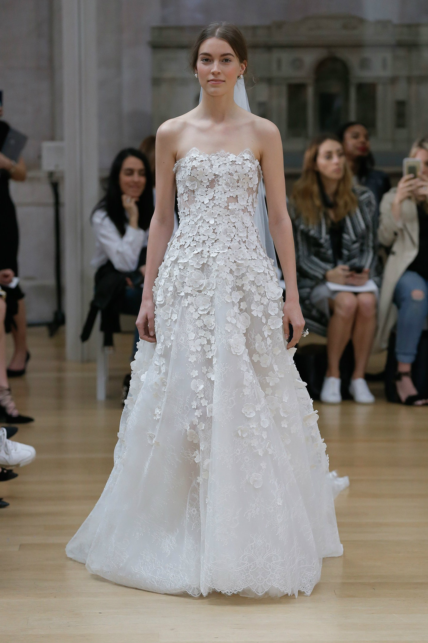 Oscar de la Renta 2018 bridal collection